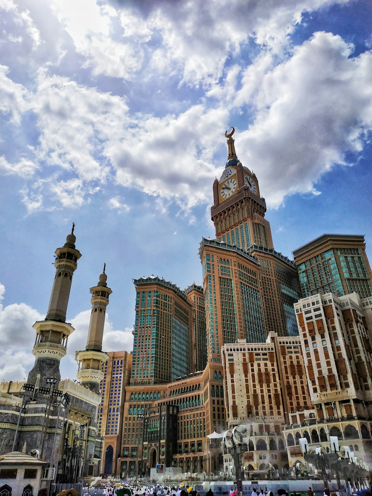 14 Nights Standard 4★ Shifting Hajj Package 2026